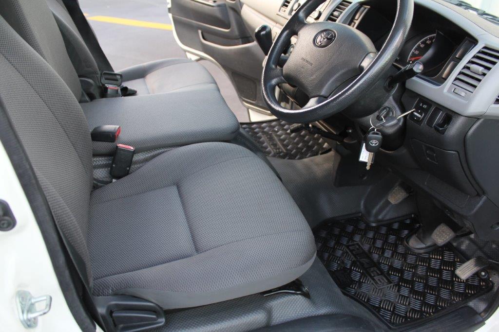 Toyota HIACE ZL 2012 for sale in Auckland