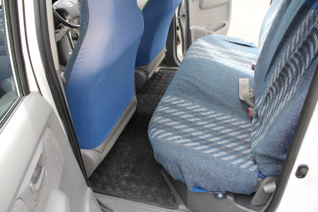 Toyota Hilux flatdeck 2wd 2008 for sale in Auckland