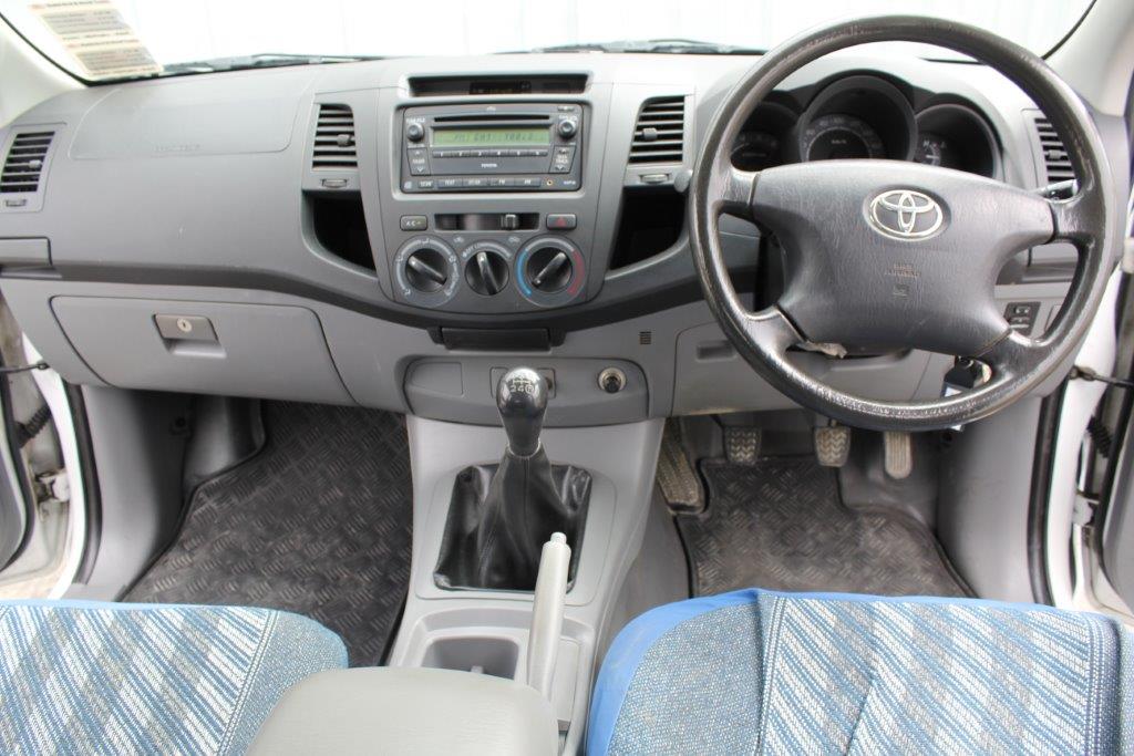 Toyota Hilux flatdeck 2wd 2008 for sale in Auckland