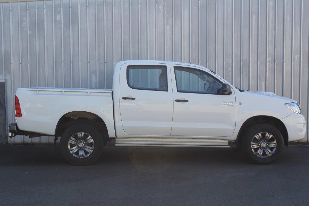 Toyota HILUX 4WD - 4x4 2009 for sale in Auckland