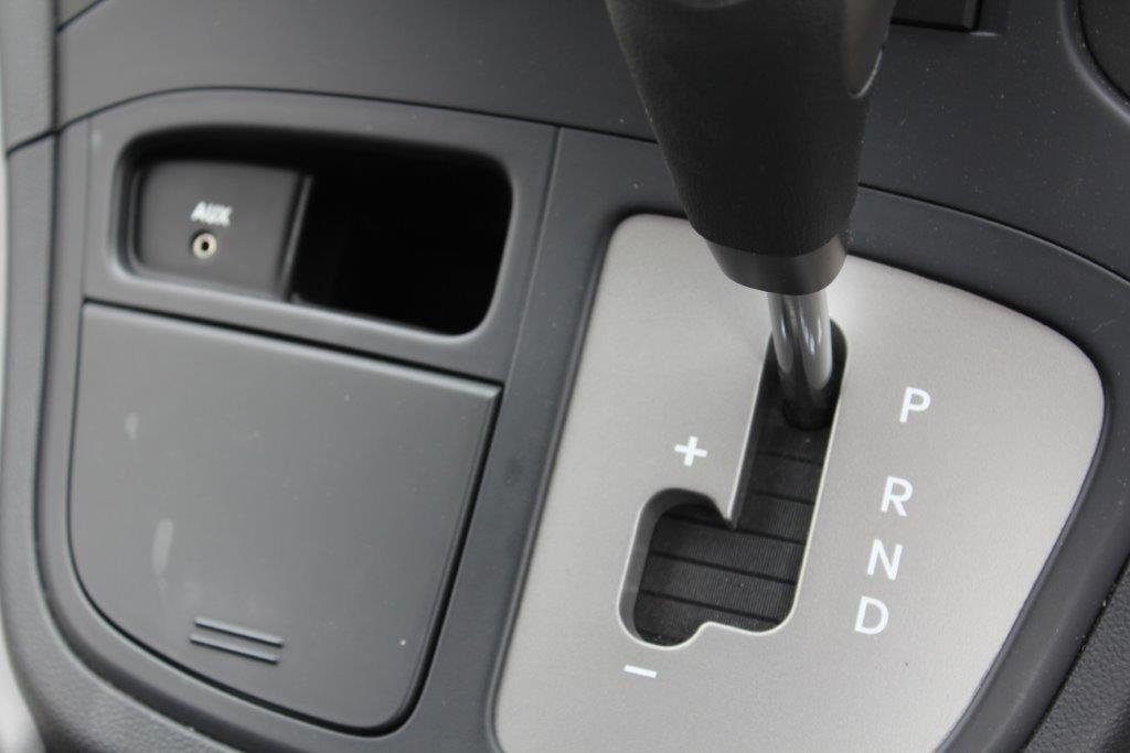 Hyundai H1 MINIBUS - 11 SEATER 2009 for sale in Auckland