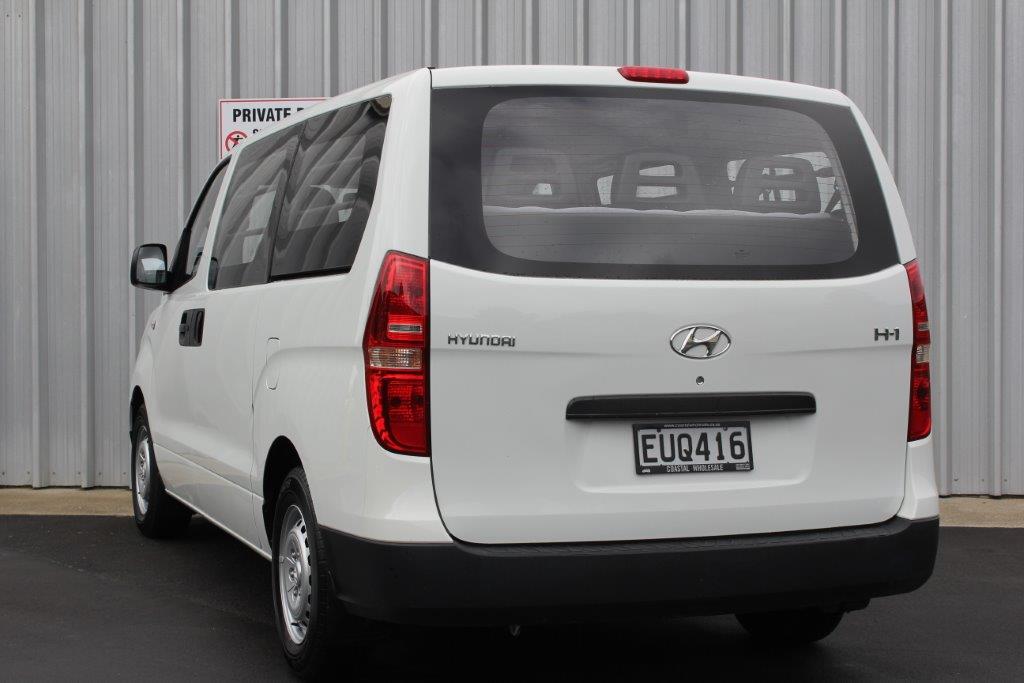 Hyundai H1 MINIBUS - 11 SEATER 2009 for sale in Auckland
