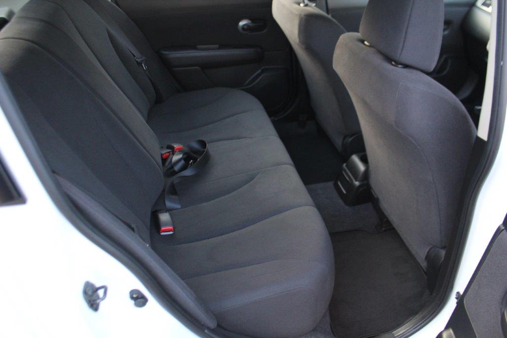 Nissan Tiida hatchback 2009 for sale in Auckland