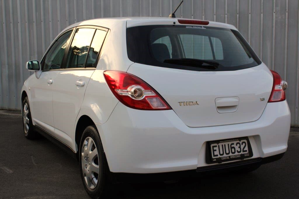 Nissan Tiida hatchback 2009 for sale in Auckland