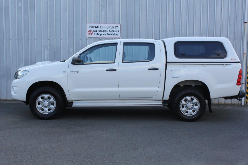 Toyota HILUX 4WD 2009 for sale in Auckland