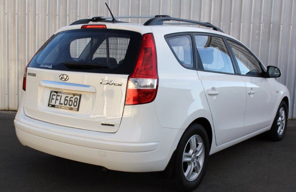 Hyundai i30 WAGON DIESEL 2010 for sale in Auckland