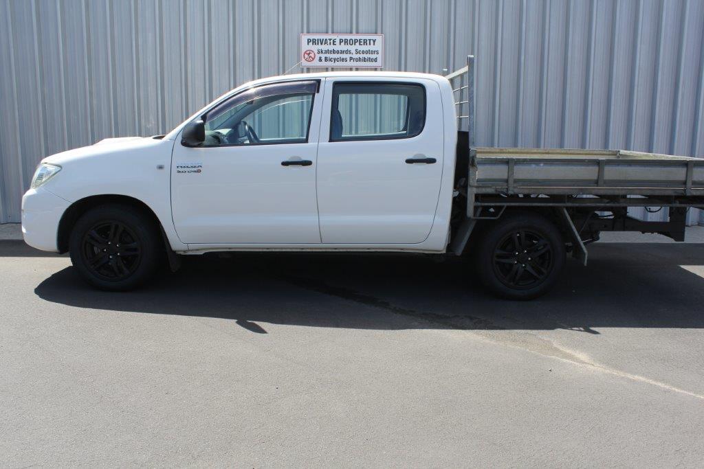 Toyota HILUX FLATDECK 2010 for sale in Auckland