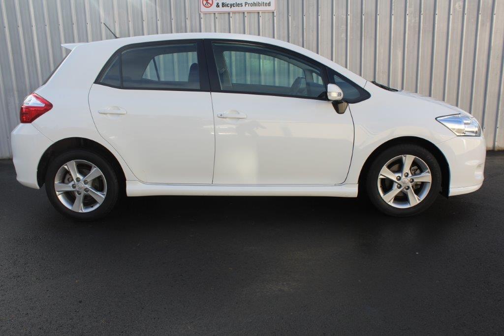 Toyota Corolla GLX HATCH 2011 for sale in Auckland