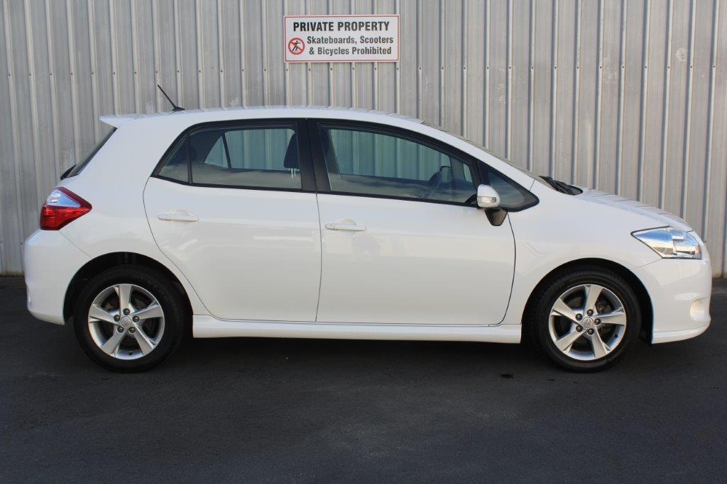 Toyota COROLLA GLX HATCH 2011 for sale in Auckland