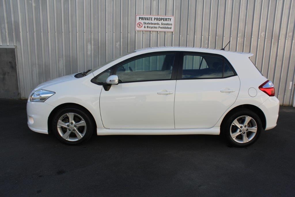 Toyota COROLLA GLX HATCH 2011 for sale in Auckland
