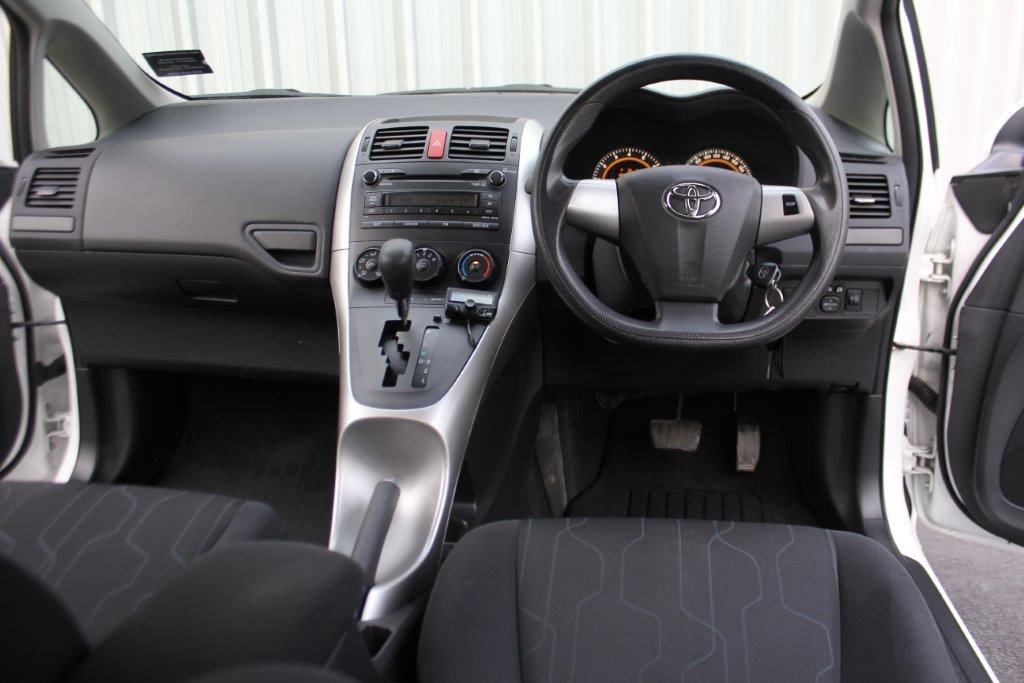 Toyota Corolla GX HATCH 2011 for sale in Auckland