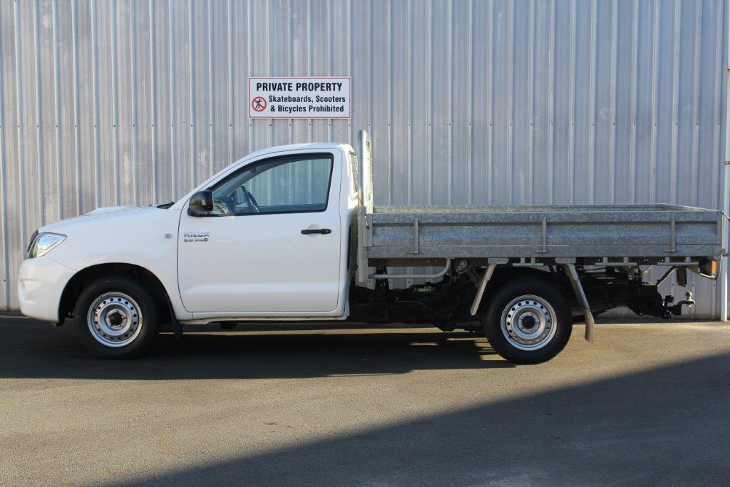 Toyota HILUX 2WD FLATDECK SINGLE CAB 2011 for sale in Auckland