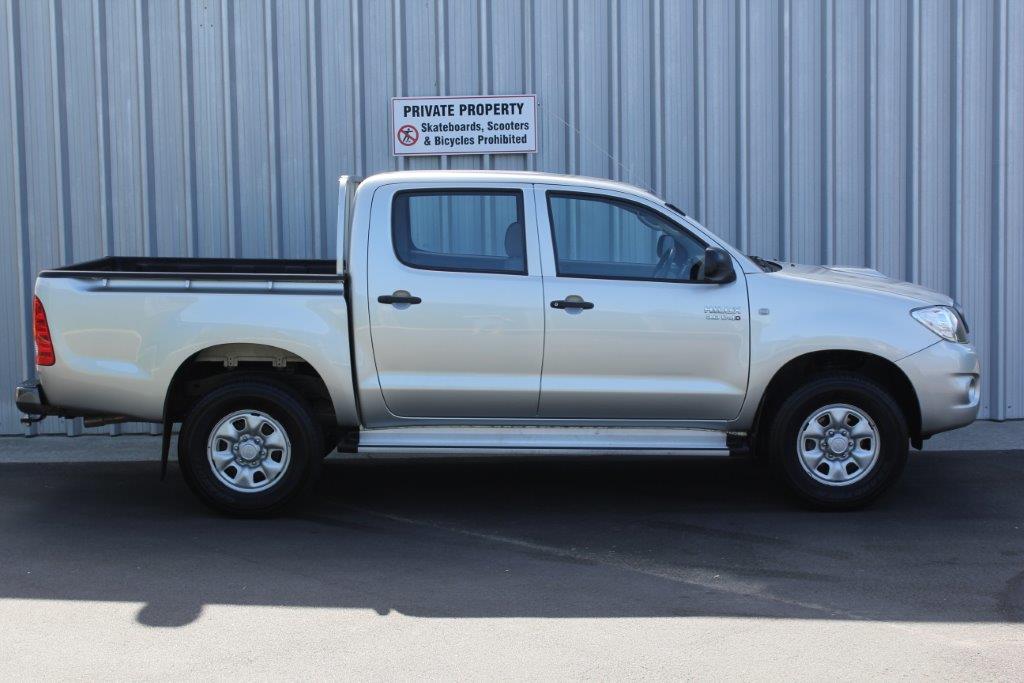 Toyota HILUX DOUBLE CAB 4WD 2011 for sale in Auckland