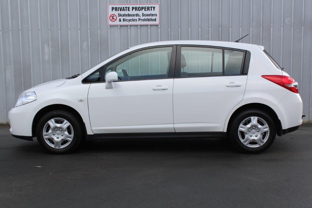 Nissan Tiida TI HATCH AUTO 2011 for sale in Auckland