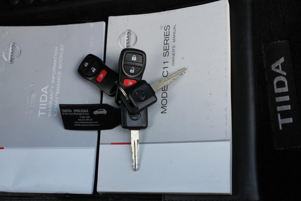 Nissan Tiida TI HATCH AUTO 2011 for sale in Auckland