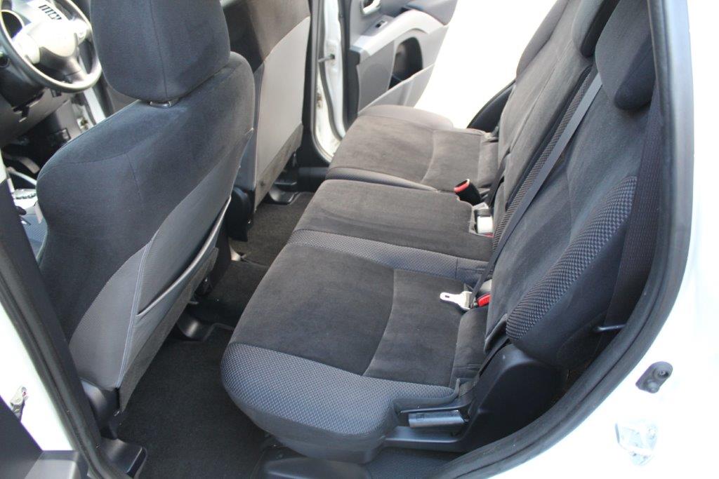 Mitsubishi Outlander LS 7 SEATER 2011 for sale in Auckland