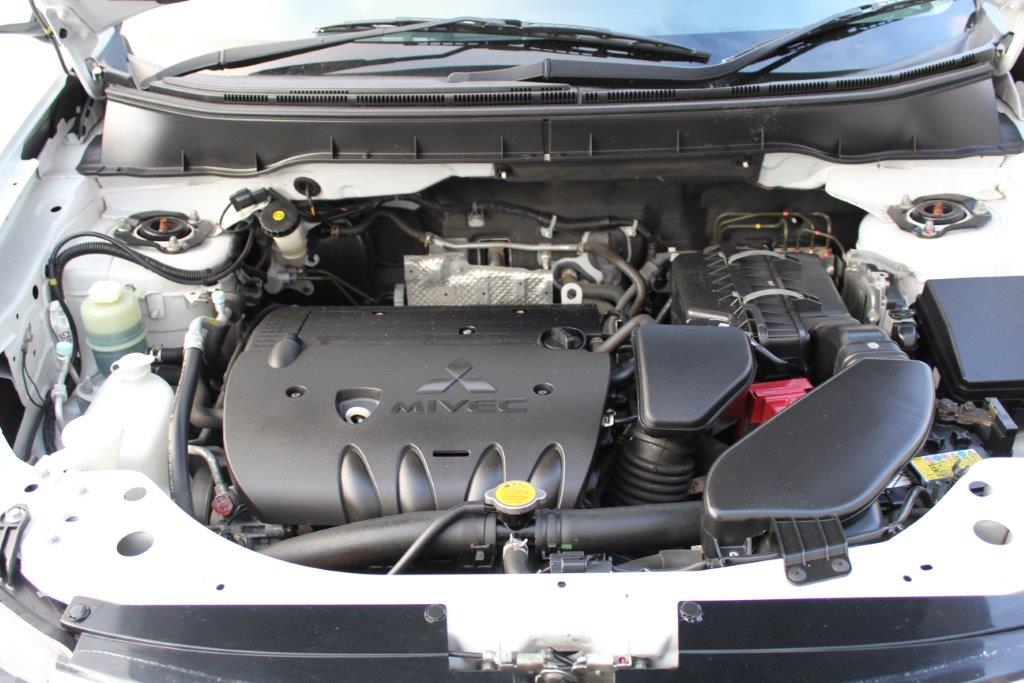 Mitsubishi Outlander LS 7 SEATER 2011 for sale in Auckland