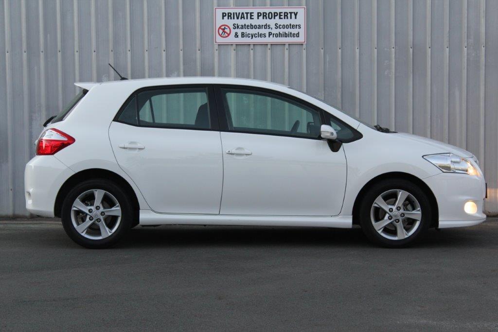 Toyota COROLLA GLX HATCH 2011 for sale in Auckland