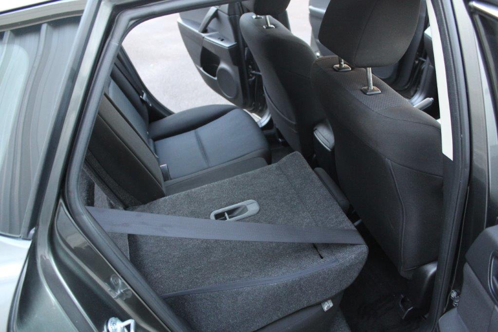 Mazda 3 GLX HATCH 2011 for sale in Auckland