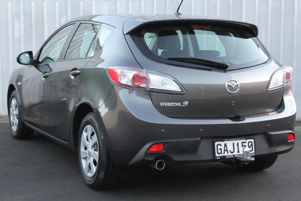 Mazda 3 GLX HATCH 2011 for sale in Auckland
