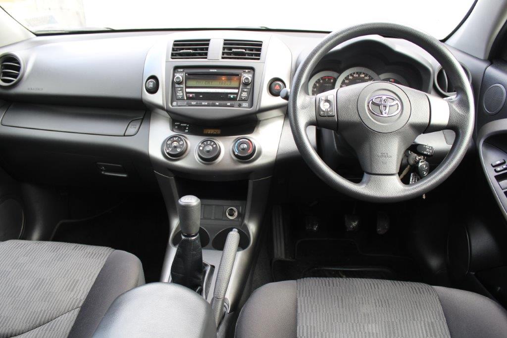 Toyota RAV 4 4WD 2011 for sale in Auckland