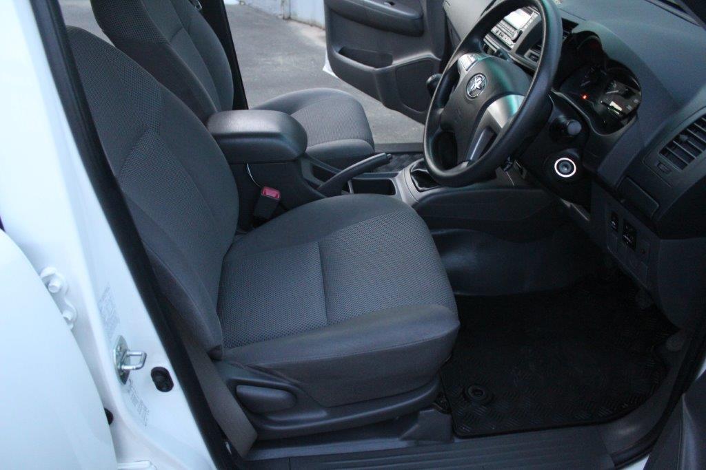 Toyota HILUX 2WD 2012 for sale in Auckland