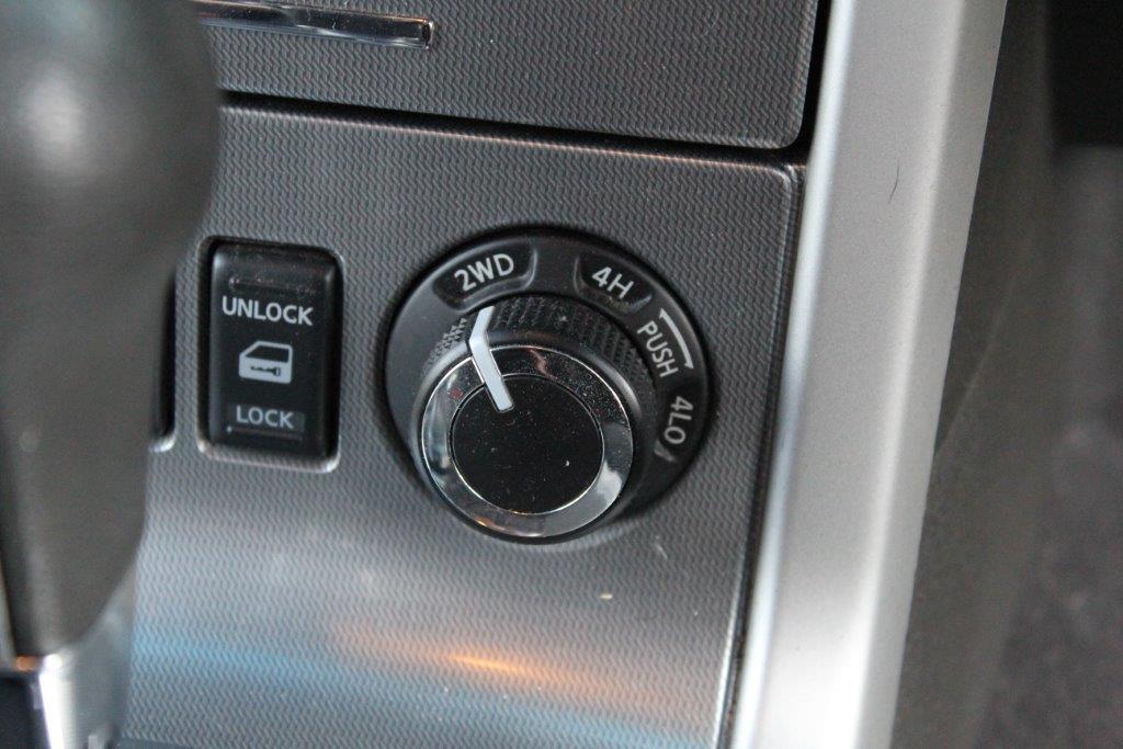 Nissan NAVARA 550 ST-X 4WD 2012 for sale in Auckland