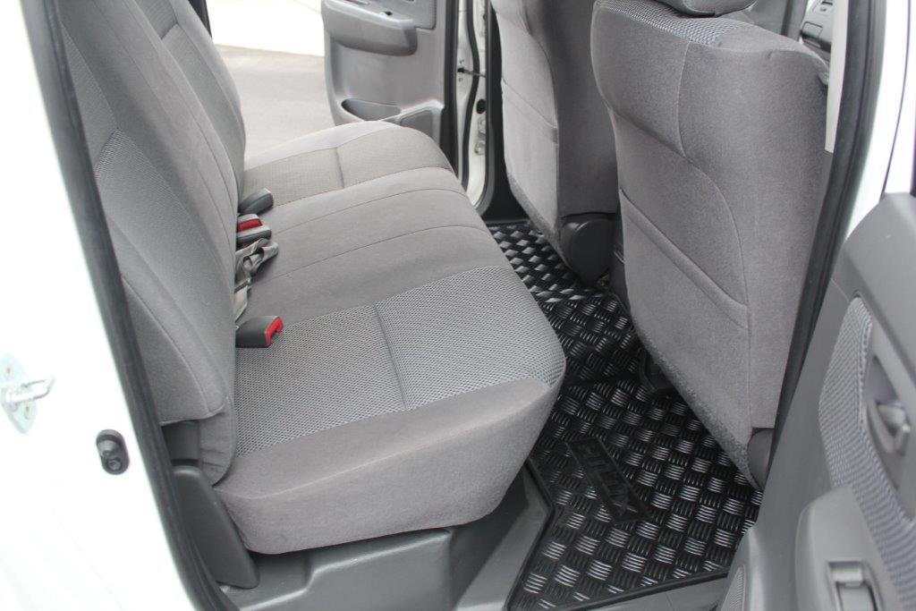 Toyota Hilux 4WD 2012 for sale in Auckland