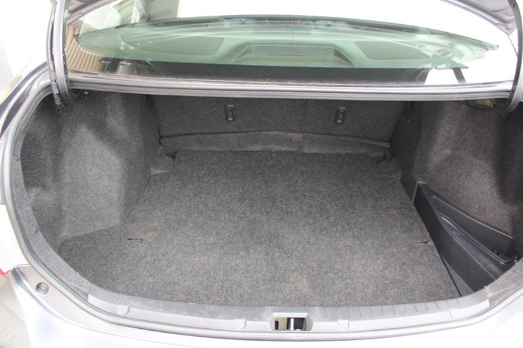 Toyota GLX SEDAN 2012 for sale in Auckland