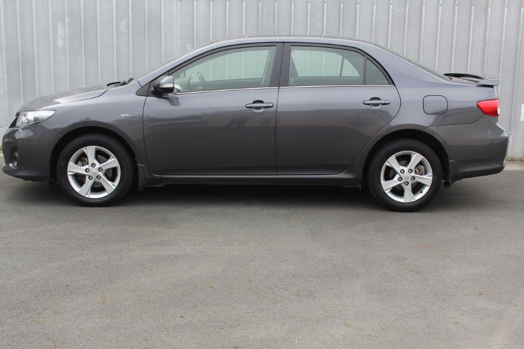 Toyota GLX SEDAN 2012 for sale in Auckland