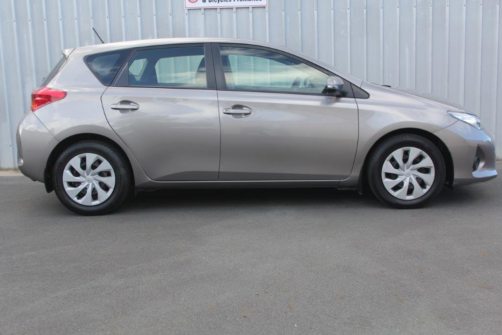 Toyota Corolla GX HATCH 2012 for sale in Auckland
