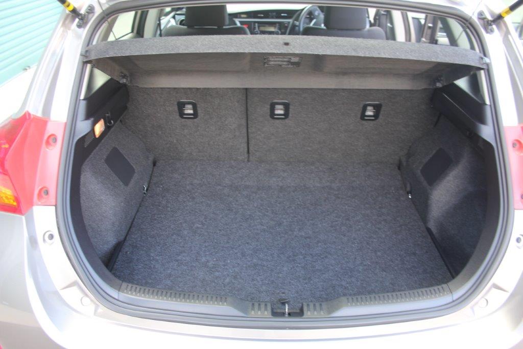 Toyota Corolla GX HATCH 2012 for sale in Auckland