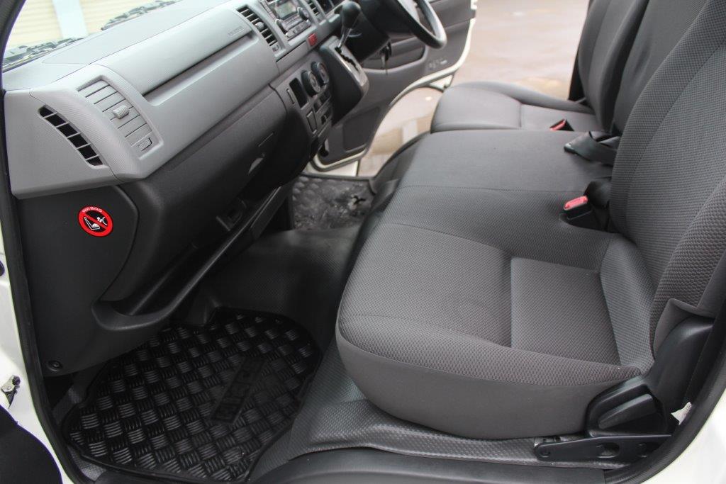 Toyota HIACE ZL 2012 for sale in Auckland