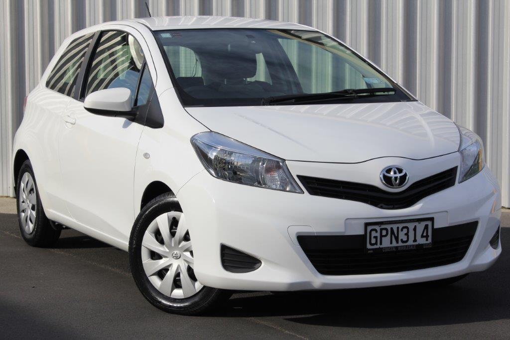 Toyota YARIS YR HATCH 2013 for sale in Auckland
