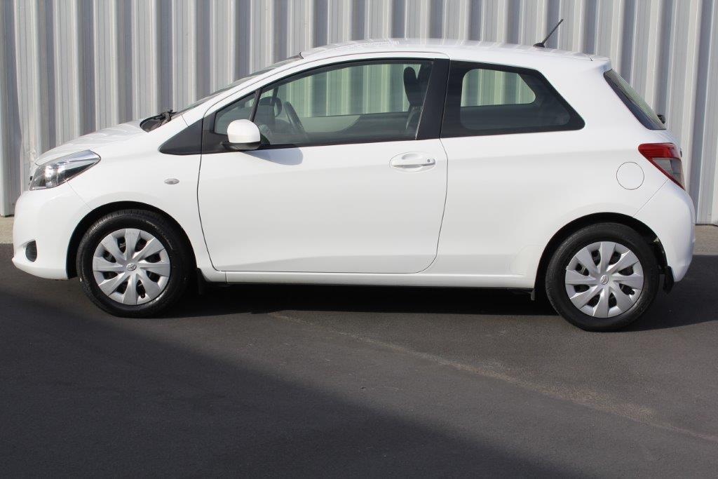 Toyota YARIS YR HATCH 2013 for sale in Auckland