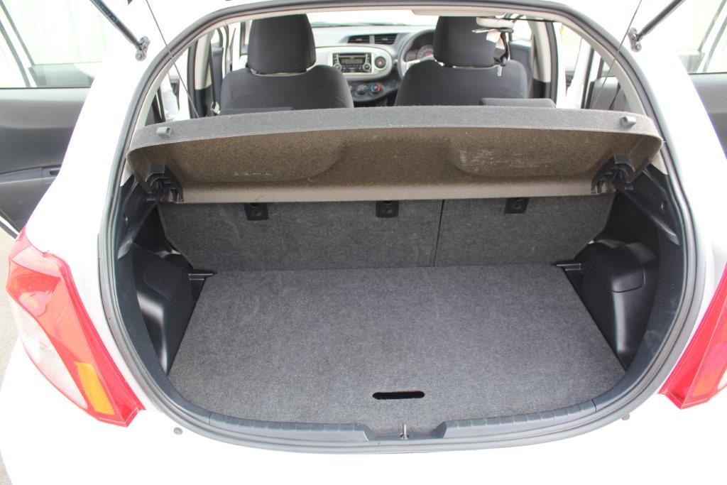 Toyota YARIS YR 2013 for sale in Auckland