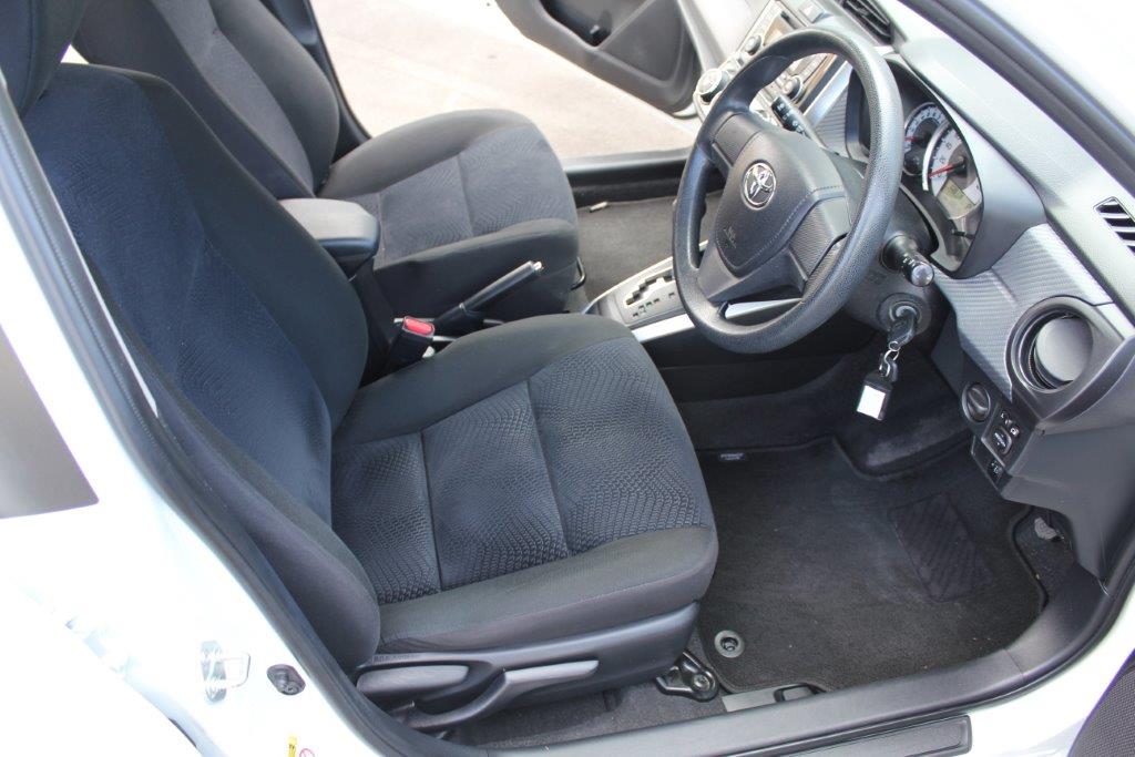 Toyota COROLLA WAGON 2013 for sale in Auckland