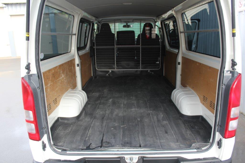 Toyota HIACE ZL 3.0 DIESEL 2013 for sale in Auckland