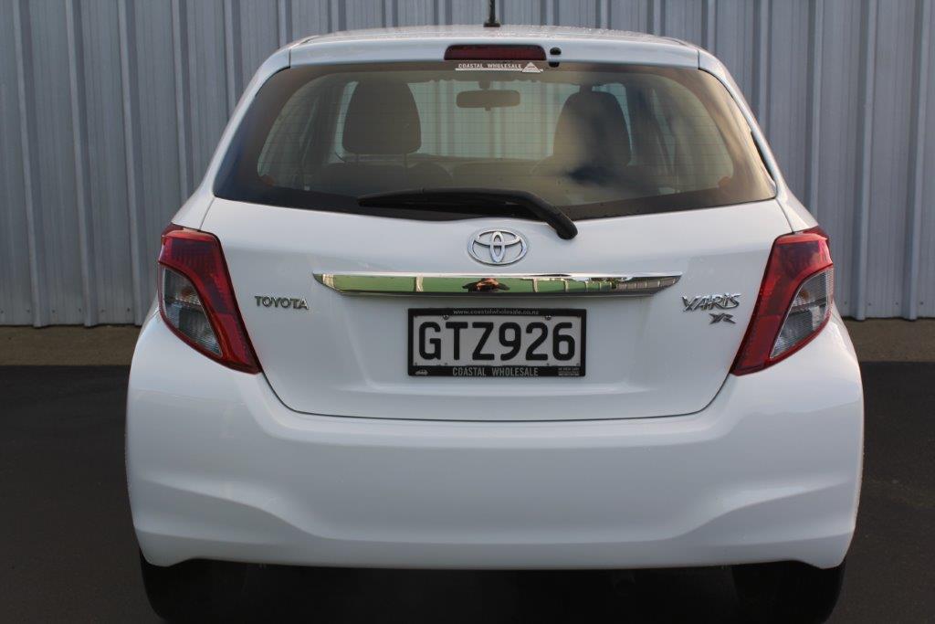 Toyota YARIS YR MANUAL HATCH 2013 for sale in Auckland
