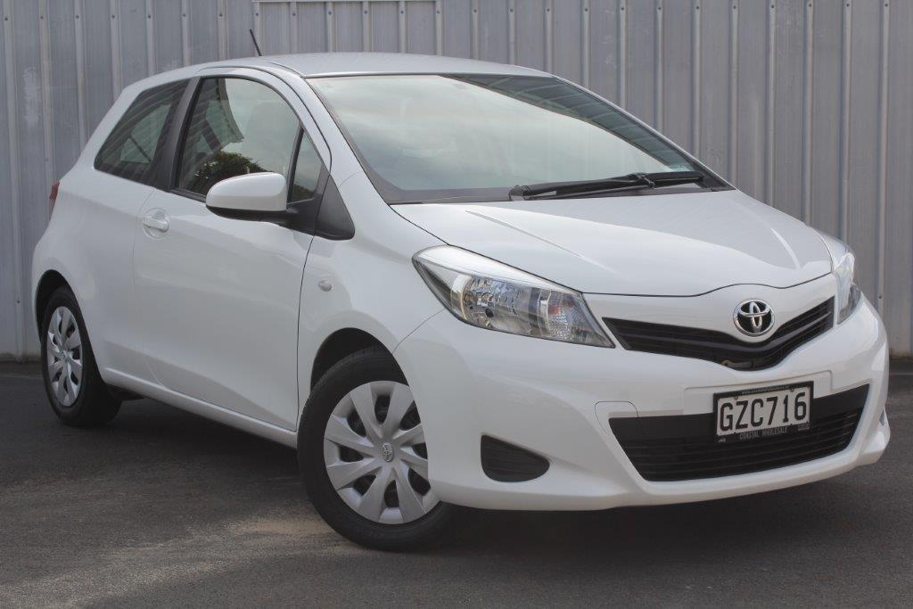 Toyota YARIS HATCH 2013 for sale in Auckland