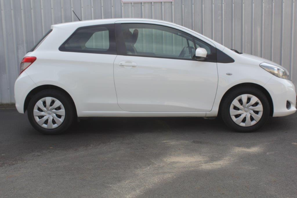 Toyota YARIS HATCH 2013 for sale in Auckland