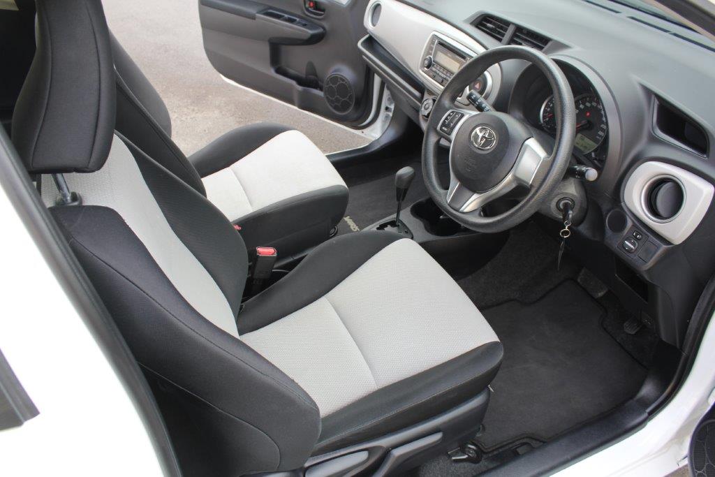 Toyota YARIS HATCH 2013 for sale in Auckland