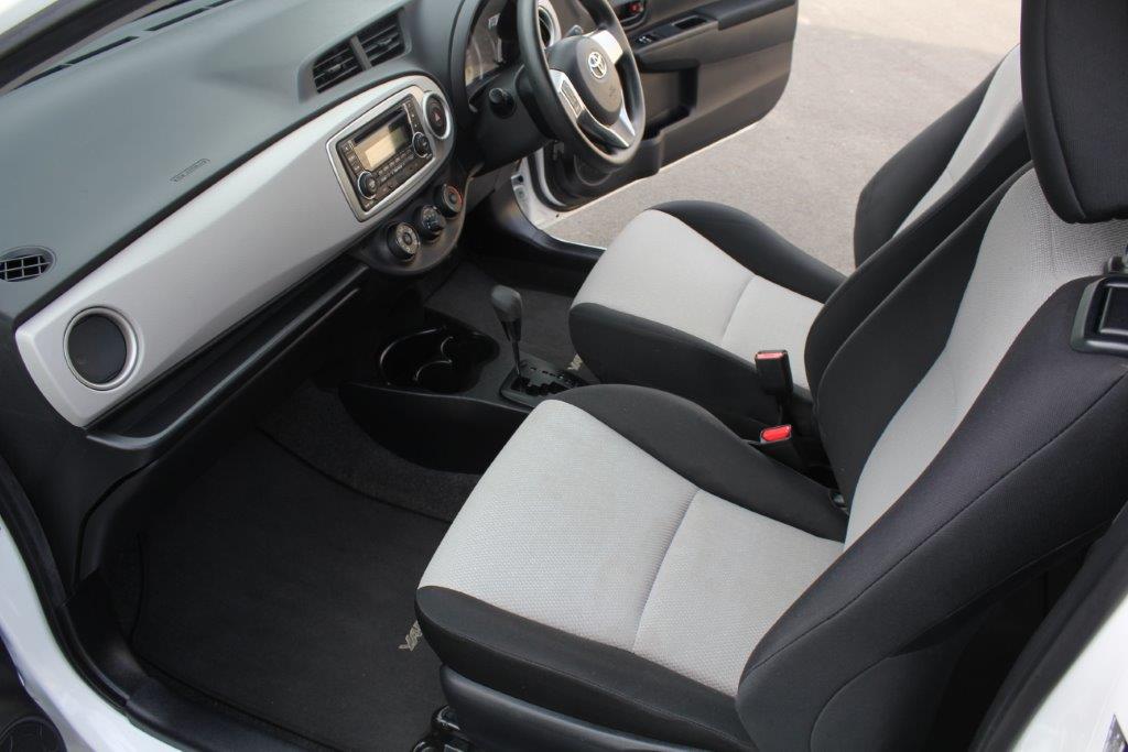 Toyota YARIS HATCH 2013 for sale in Auckland