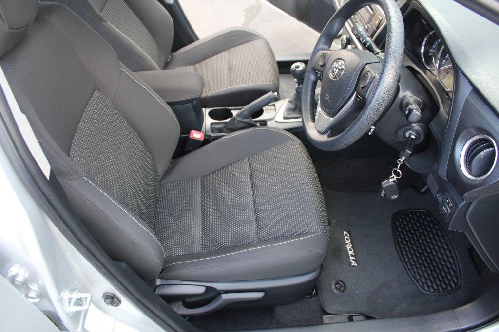 Toyota Corolla GX HATCH 2013 for sale in Auckland