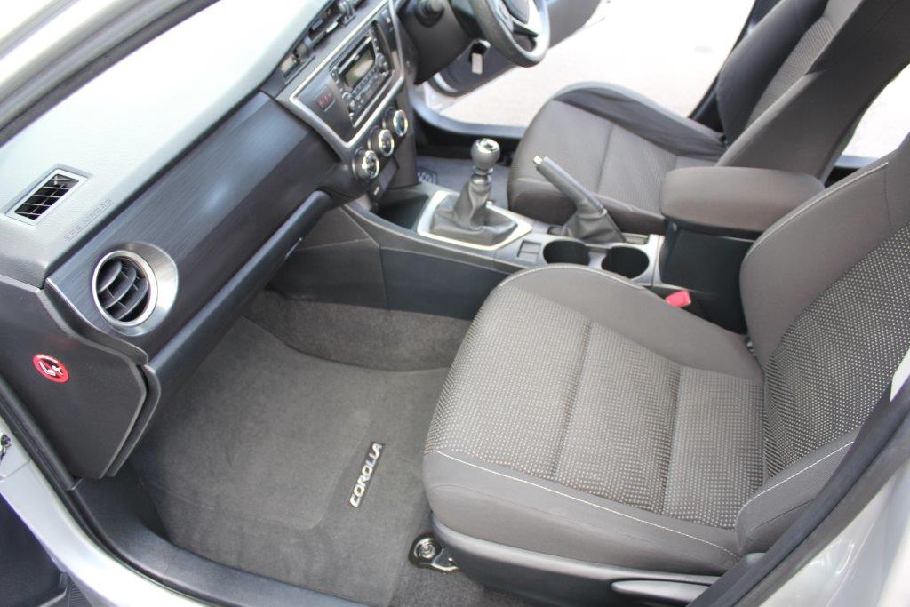Toyota Corolla GX HATCH 2013 for sale in Auckland