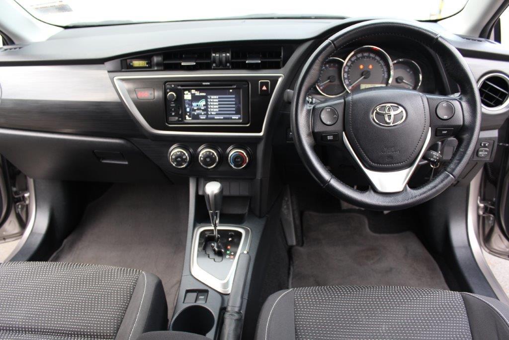 Toyota Corolla GLX HATCH 2013 for sale in Auckland