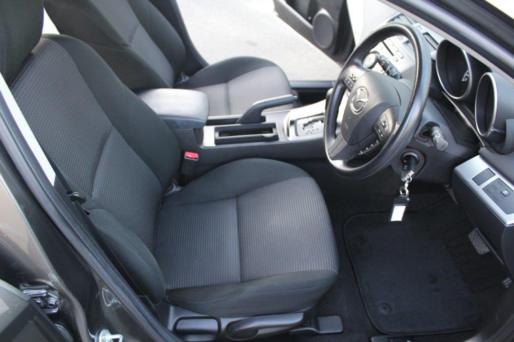 Mazda 3 GLX HATCH 2013 for sale in Auckland