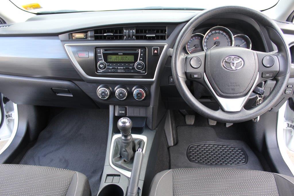 Toyota Corolla GX HATCH 2013 for sale in Auckland