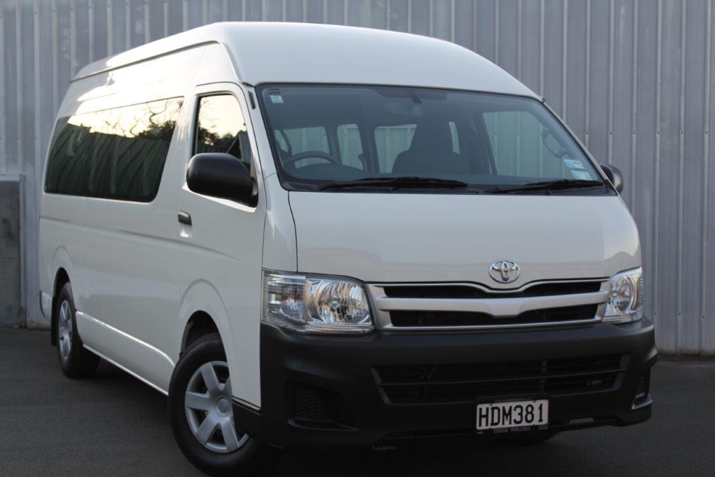 Toyota HIACE ZX MINIBUS 2013 for sale in Auckland