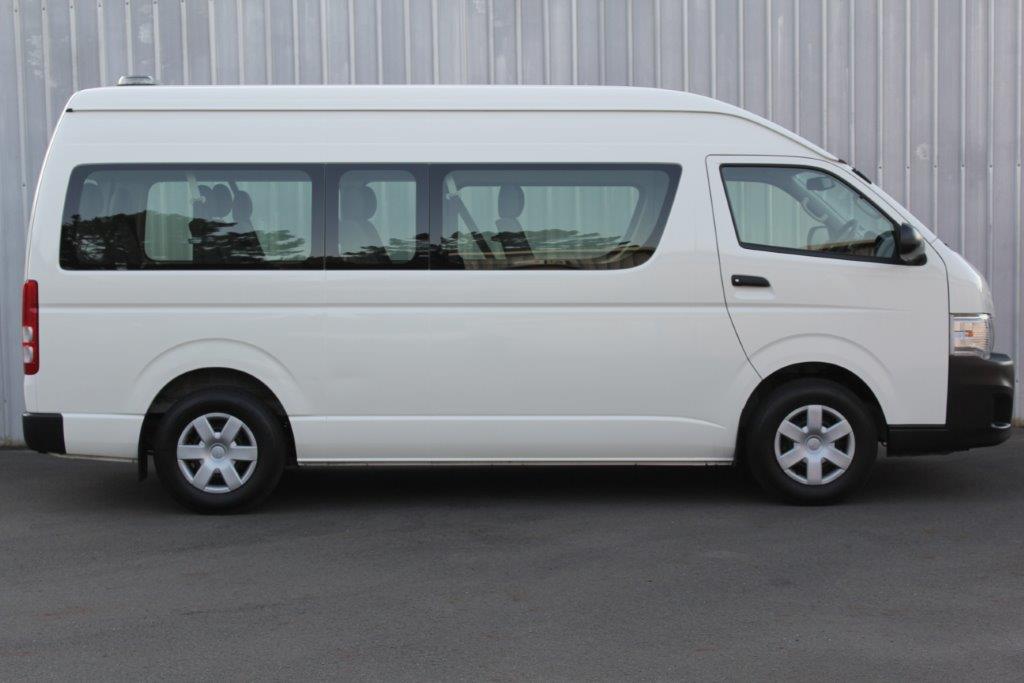 Toyota HIACE ZX MINIBUS 2013 for sale in Auckland